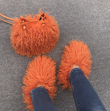 Load image into Gallery viewer, Women Fashion Furry Slides with Bag Set