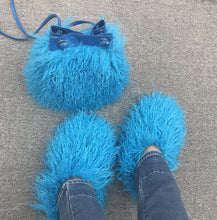 Load image into Gallery viewer, Women Fashion Furry Slides with Bag Set