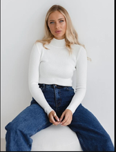 Load image into Gallery viewer, Knit Sweater One Size