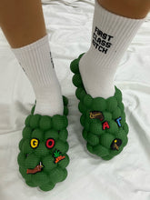 Load image into Gallery viewer, Bubble Slides (Suggest to go one size up)