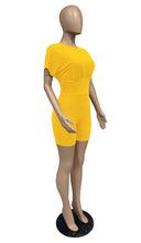 Load image into Gallery viewer, Nipped Waist Plain 2 pcs Set